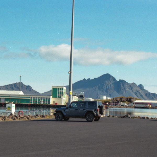 Analogue photograph by Mateusz Siudmak